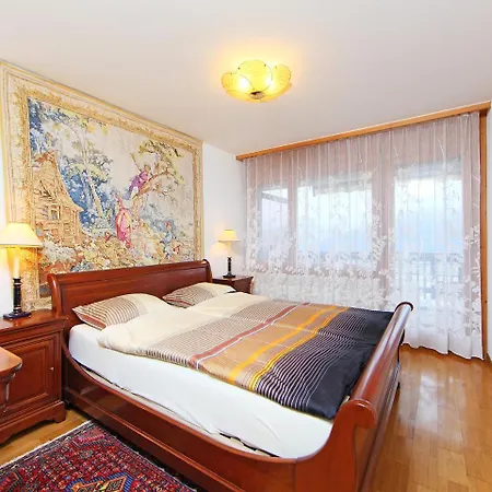 Appartement Mandarin D17 *